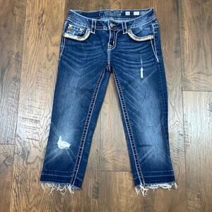 Miss Me Low Rise Signature Capri Jeans